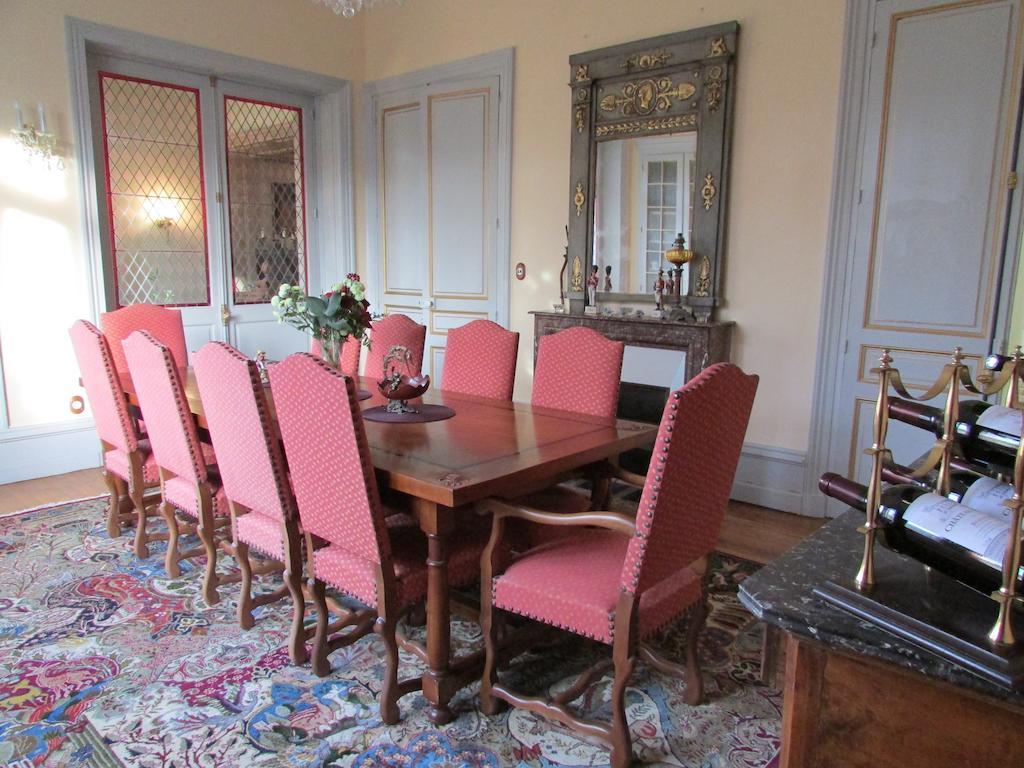 Chateau Lezat - Chambres D'Hotes เลอ ซูเตอร์เรน ภายนอก รูปภาพ